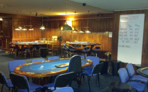 Casino Černigov - pokerová místnost